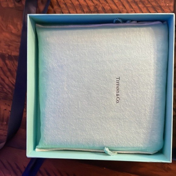 Tiffany and Co. Diamond Point square Frame. - Picture 2 of 7